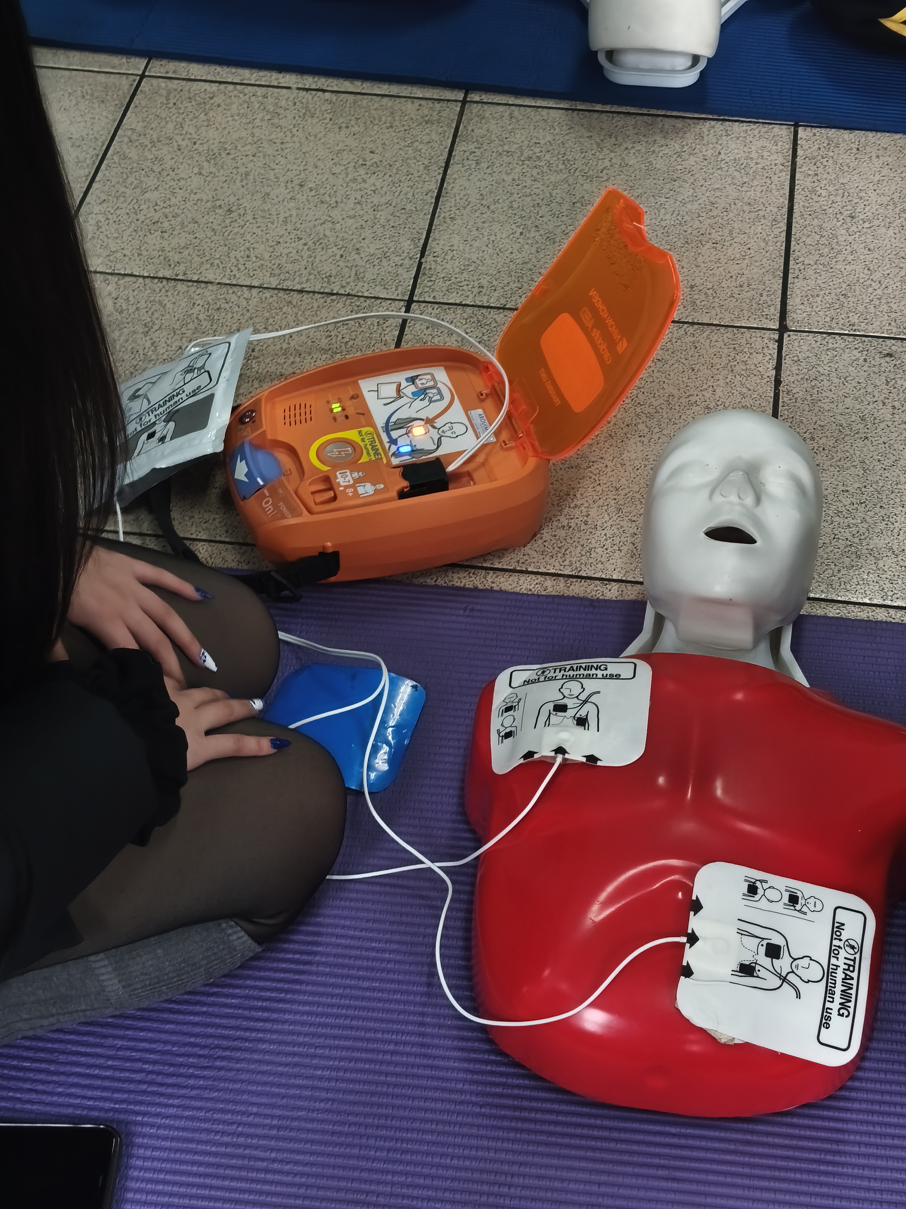 ¡Aprender RCP y Maniobra de Heimlich puede salvar vidas!